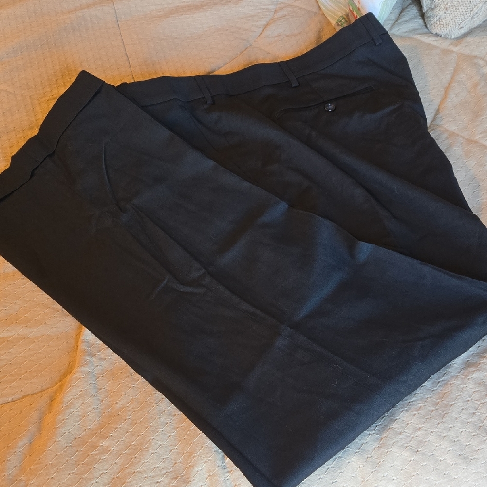 Stafford Black Travel Stretch Pants